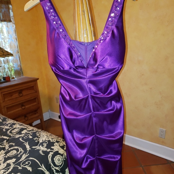 Gorgeous Purple Cocktail Dress - Picture 4 of 6